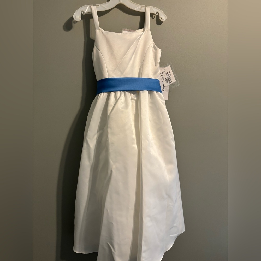 David's Bridal White Flower Girl Dress With Detachable Bow